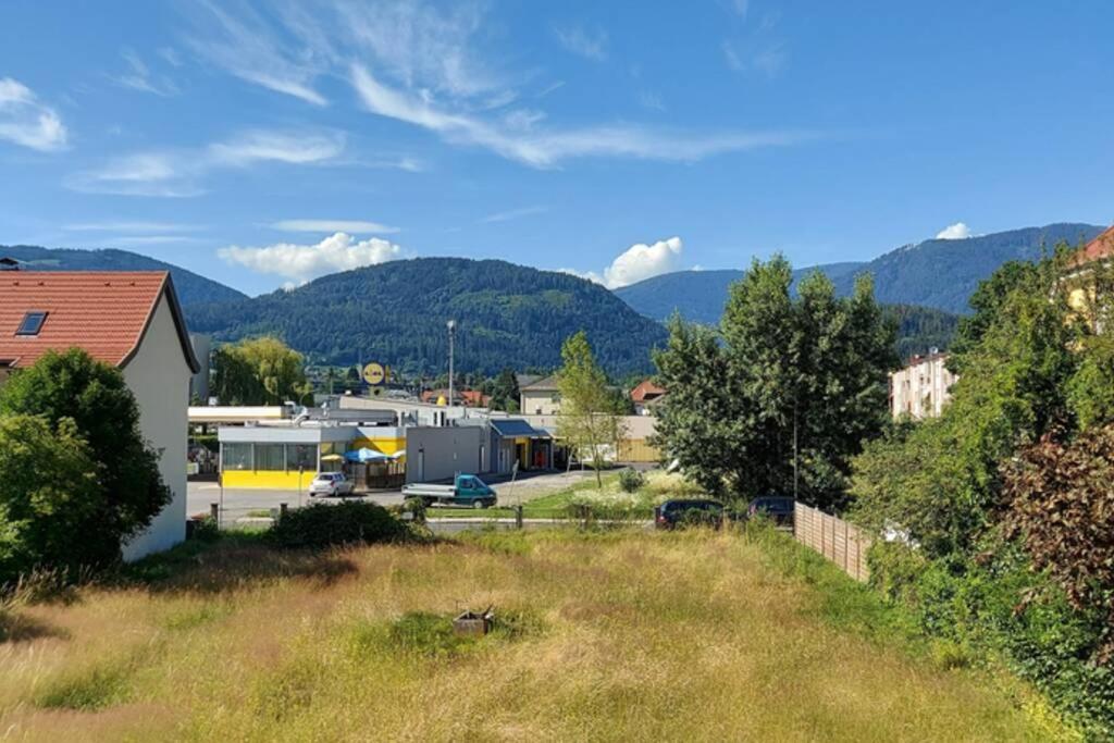 Apartment Quiet Close To Town